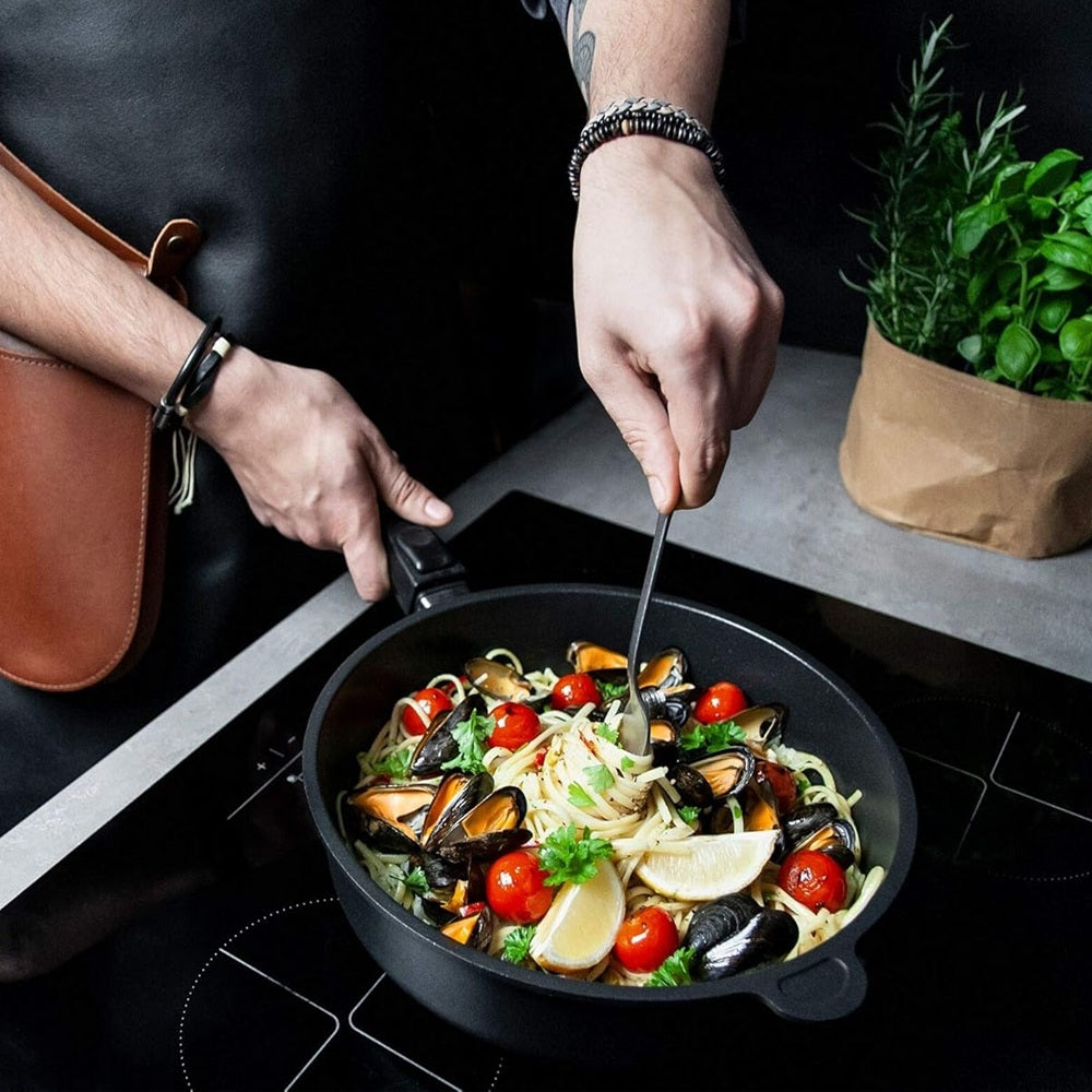 AMT Gastroguss Non-Stick High Sided Frying Pan 28cm