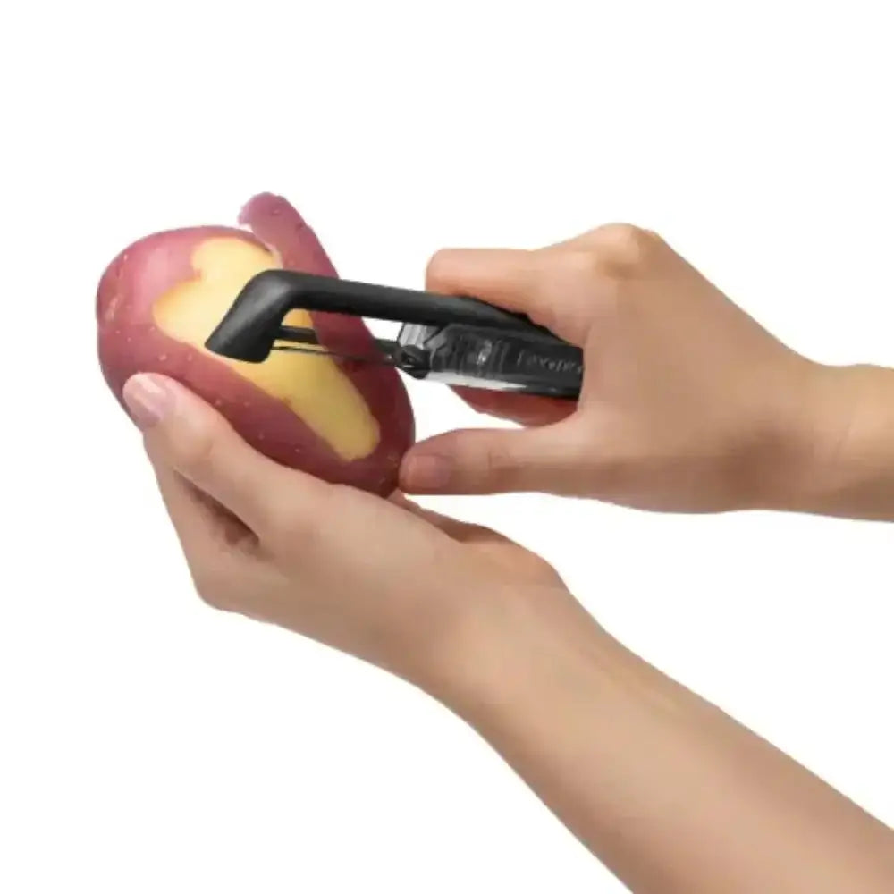 Dreamfarm Sharple Peeler Black