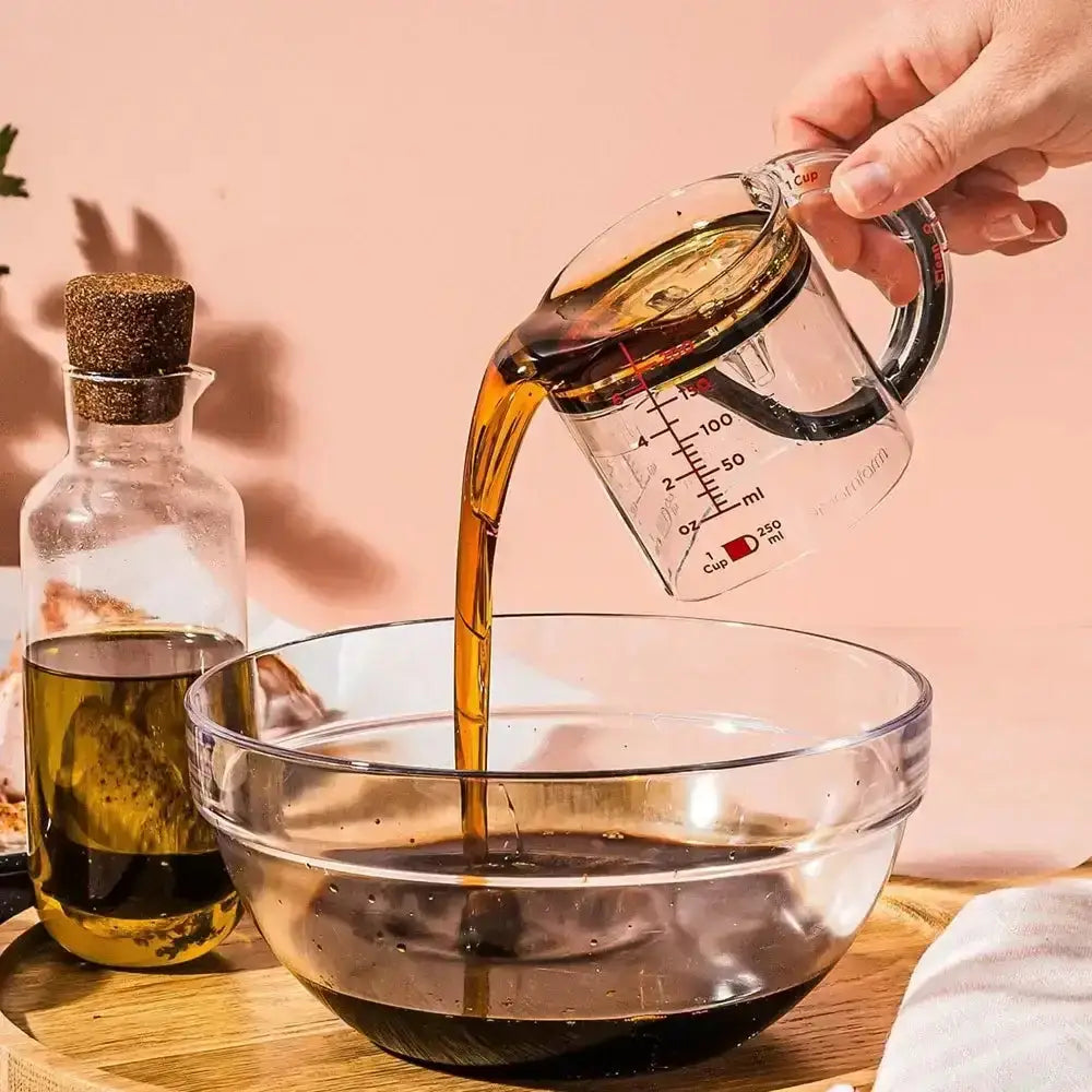 Dreamfarm Upcup 4-in-1 Adjustable Measuring Cup