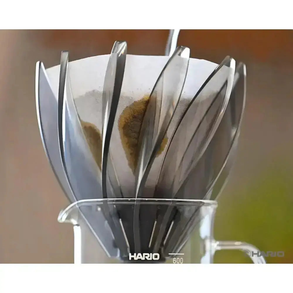 Hario V60 Dripper Suiren Transparent Black Size 02