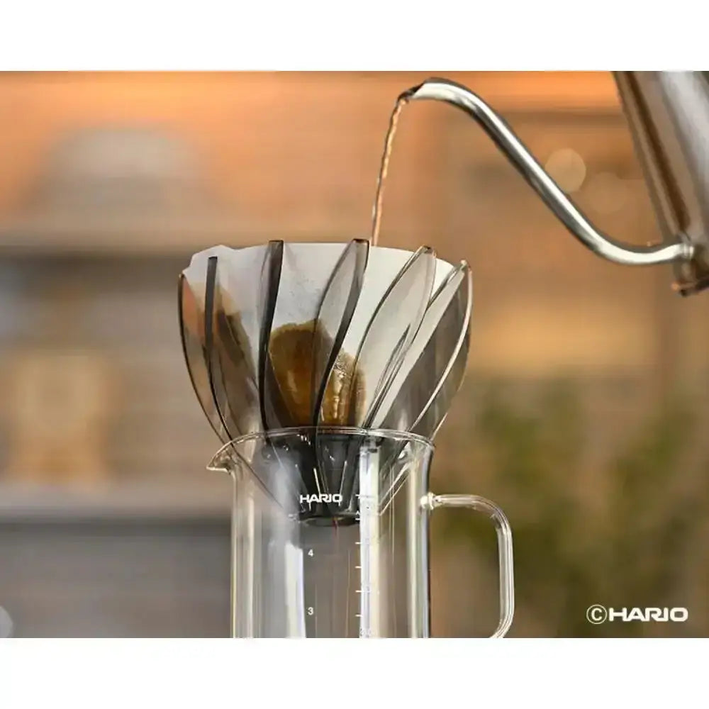 Hario V60 Dripper Suiren Transparent Black Size 02
