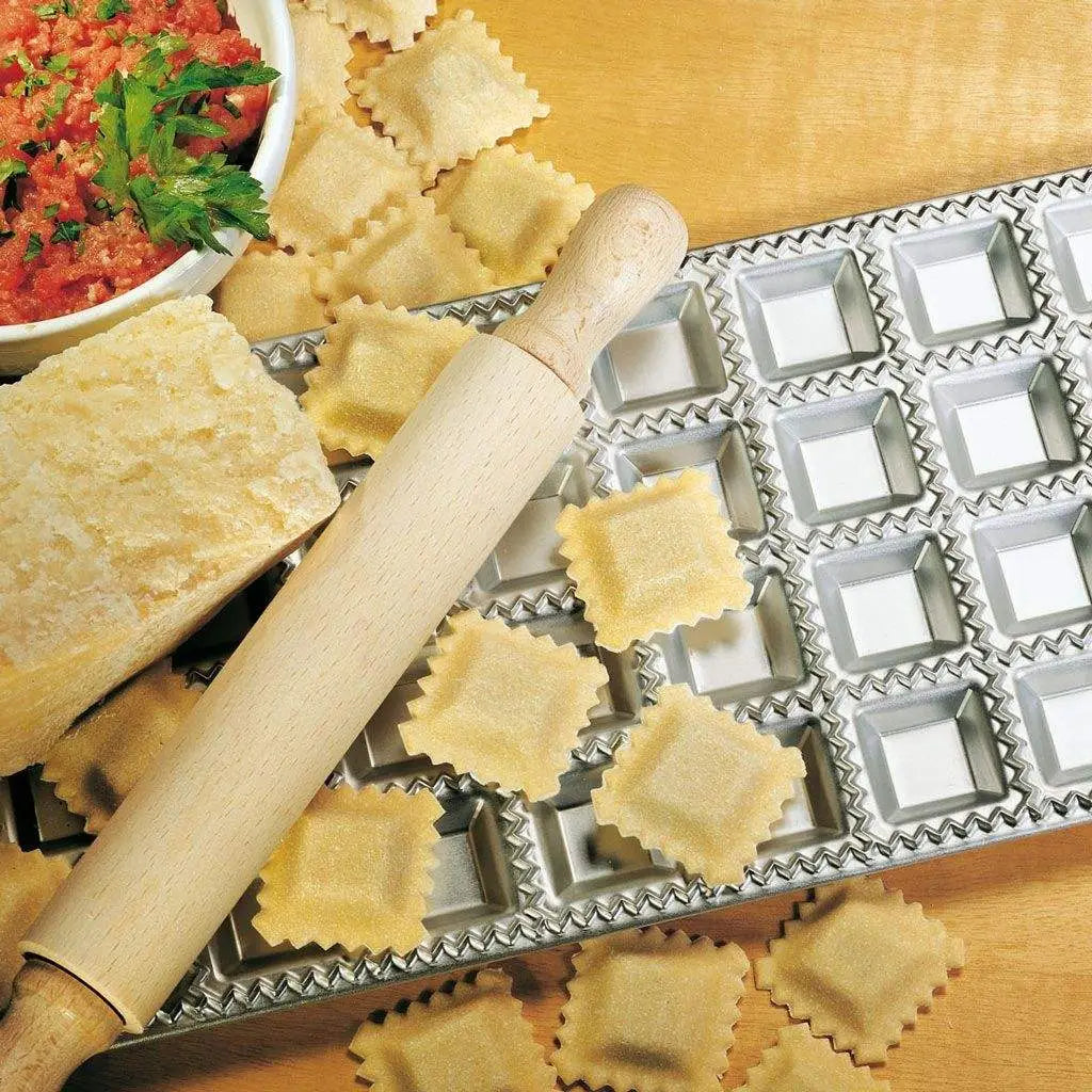 Imperia Ravioli Tray 36 Hole & Rolling Pin